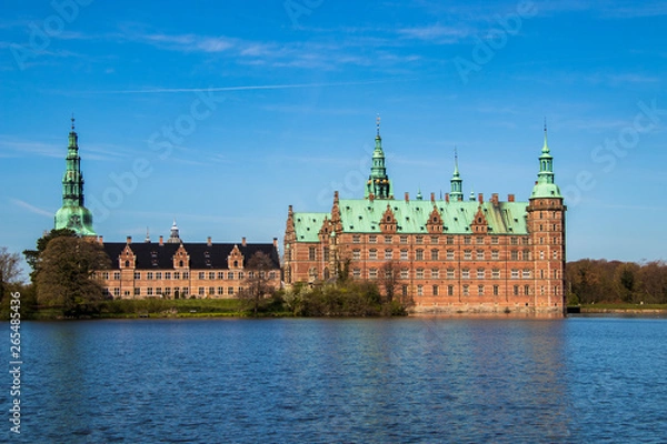 Fototapeta Frederiksborg Castle in Hillerod, Denmark.