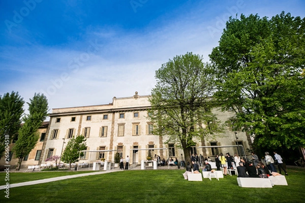 Obraz Sposi in Villa