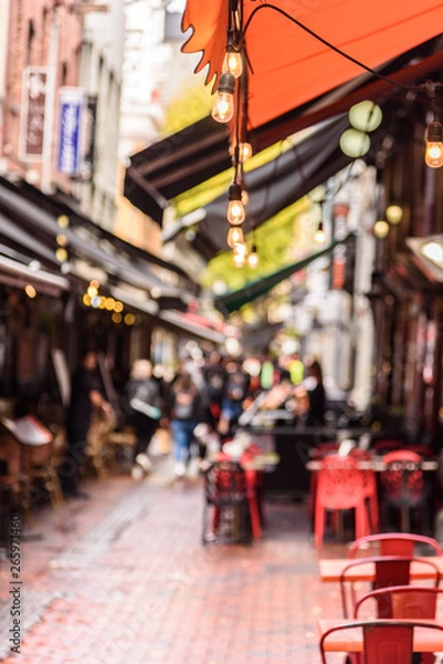 Fototapeta Hardware Lane in Melbourne, Australia is a popular tourist area filled with cafes and restaurants featuring al fresco dining.