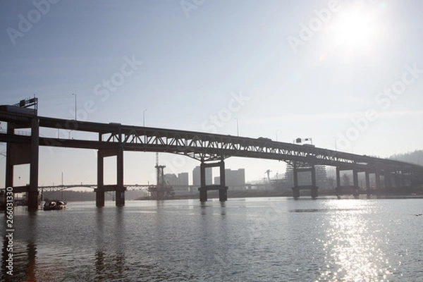 Fototapeta bridge going over river 