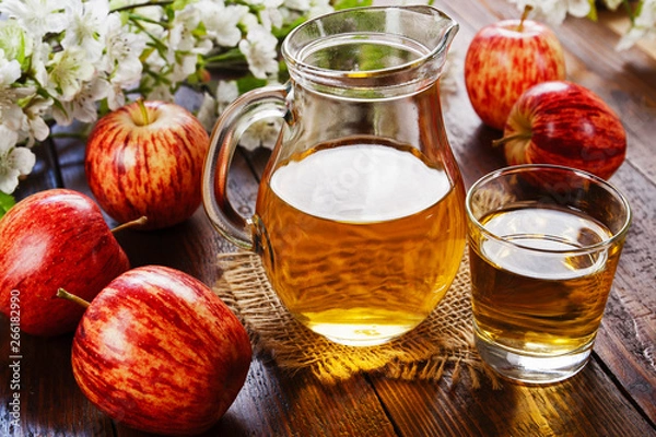 Obraz Fresh apple juice