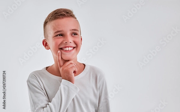 Obraz Cute boy on a gray background