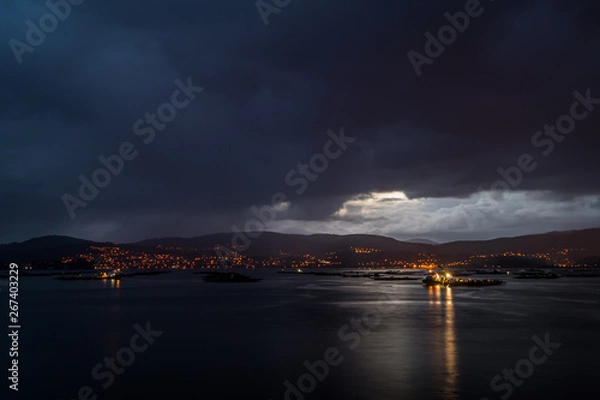 Fototapeta Early at work