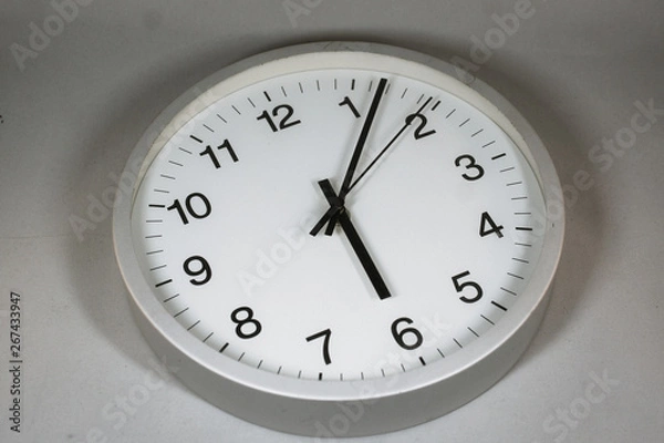 Fototapeta シンプルな時計のイメージ