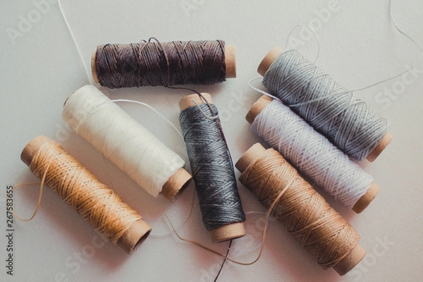 Obraz  Threads for sewing genuine leather. Waxed threads