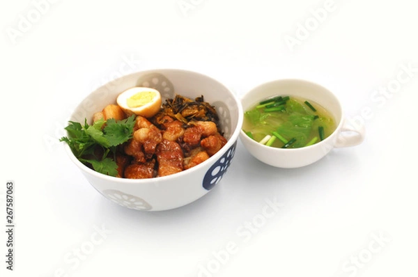 Obraz 魯肉飯（ルーローファン）とスープ