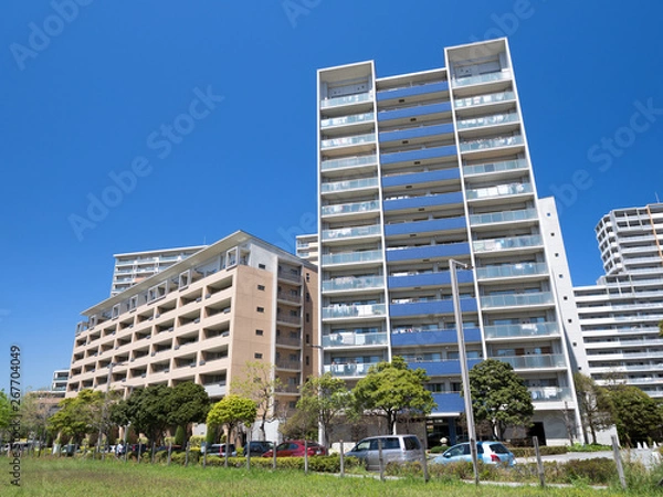 Fototapeta 新興住宅地の高層マンション