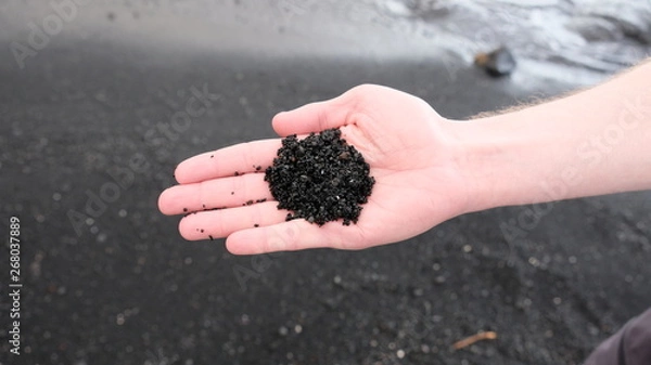 Obraz Punaluu schwarzer Sand