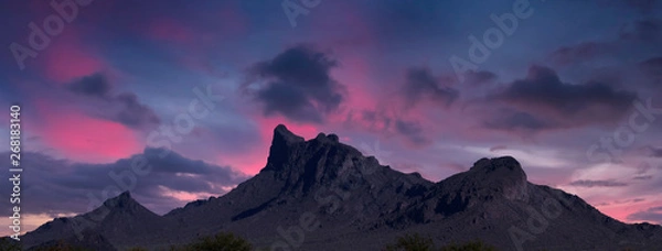 Obraz Park Stanowy Picacho Peak Before Dawn Shot, Arizona