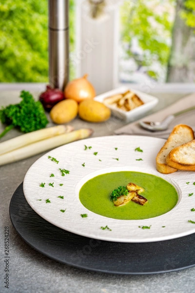 Fototapeta Petersiliesuppe