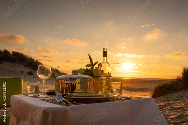 Fototapeta Candlelight Dinner am Strand