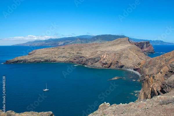 Fototapeta An absolutely beautiful walk on Ponta de Sao Lourenco , Madeira, Portugal