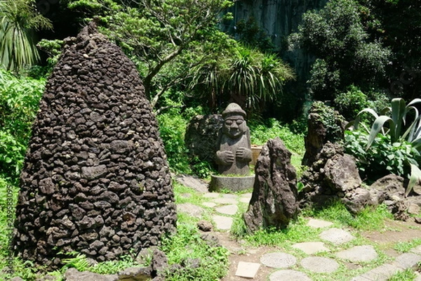 Fototapeta Dol hareubang