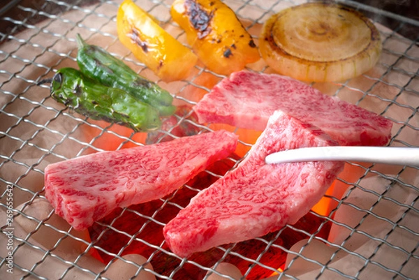 Obraz 焼肉、炭火焼