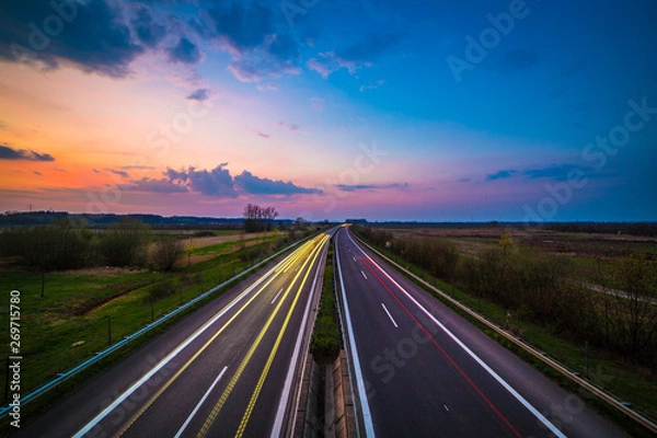 Fototapeta Autobahn am Abend