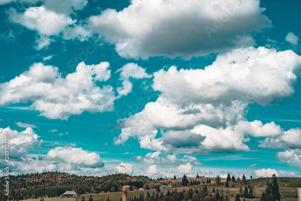 Fototapeta sunshine through the clouds, Romanian lands