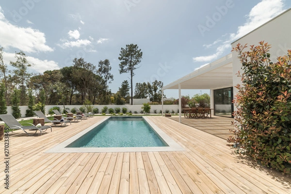 Obraz Modern villa with pool and garden