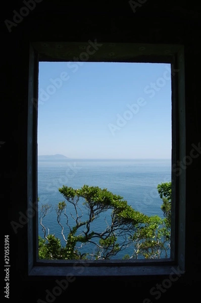 Fototapeta 窓からの景色　監的硝跡