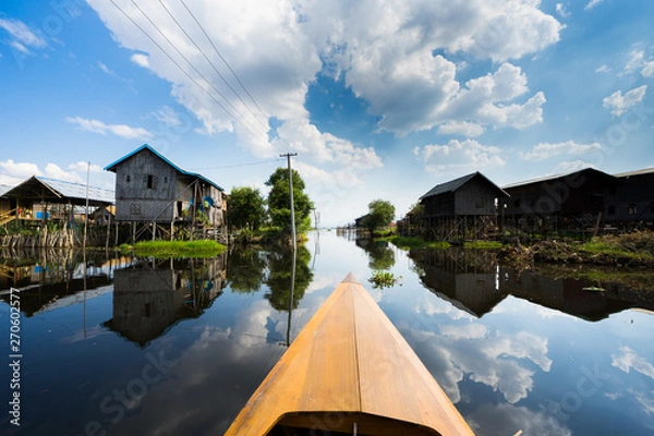 Fototapeta インレー湖　ボート Inle Lake