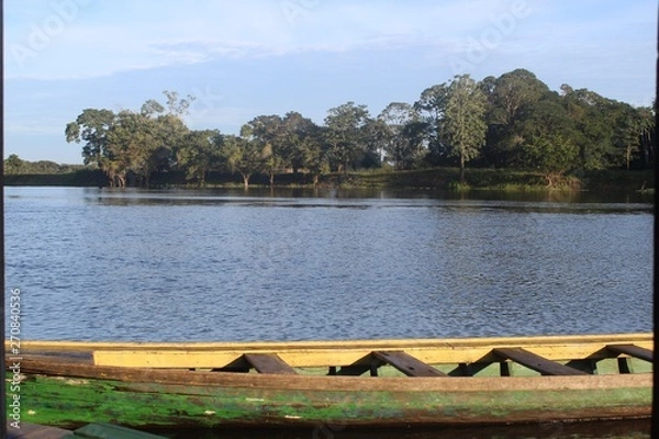Obraz Barco no rio amazônico