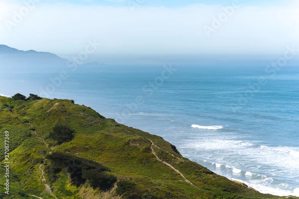 Obraz overlooking the Pacific Ocean at Thornton State Beach, Daley City - San Francisco Bay Area, California
