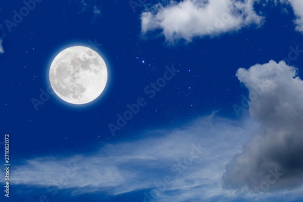 Fototapeta Full moon with starry and clouds background. Romantic night. 