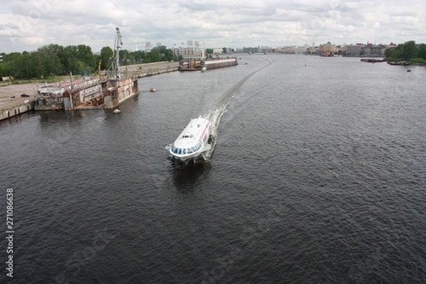Fototapeta view from the bridge to the Neva river and boats of St. Petersburg   