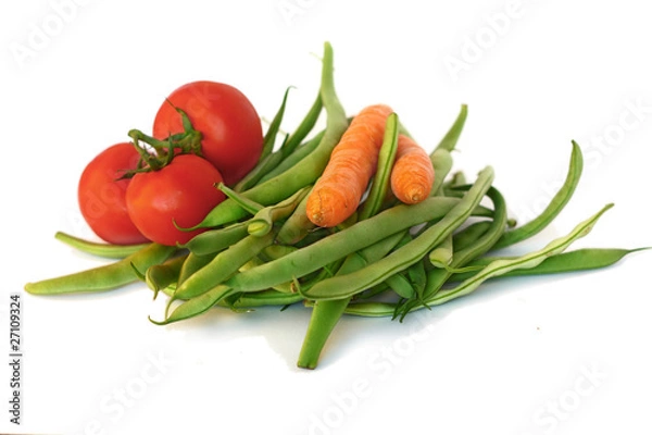 Obraz Green beans, tomatoes and carrots on a white background