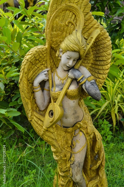 Fototapeta statue in garden