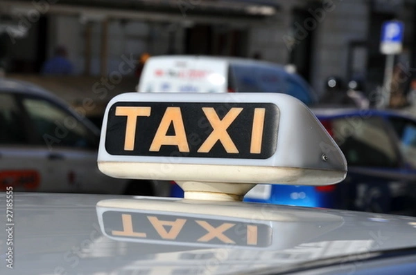 Fototapeta Taxi in Rom