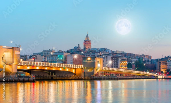 Obraz Galata Tower, Galata Bridge, Karakoy district and Golden Horn at morning, istanbul - Turkey  "Elements of this image furnished by NASA" 
