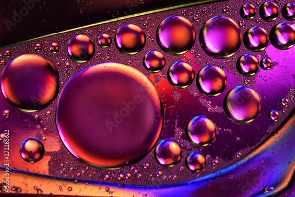 Obraz oil drops on a water surface abstract background. Art bubble