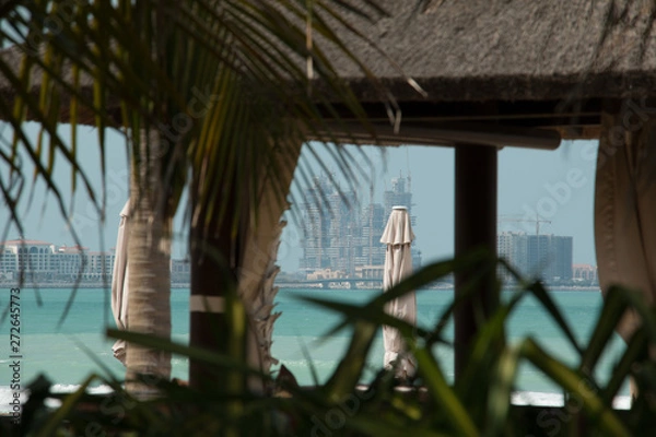 Obraz hut on the beach