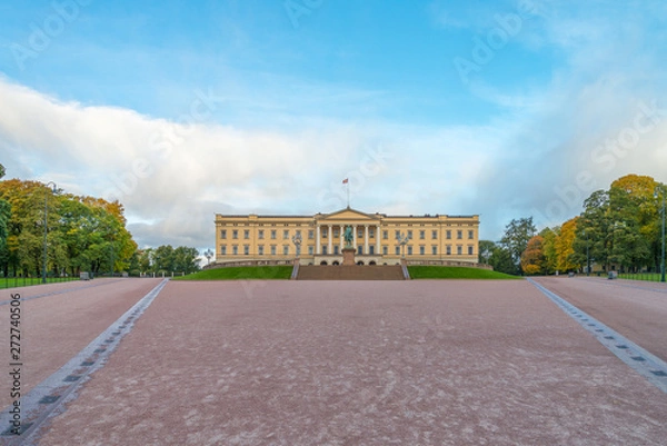 Fototapeta Front view of the Royal Palace  and The equestrian statue of King Karl III Johan of Norway and Sweden stand in front of and blue sky in morning summer. Oslo, Norway.
