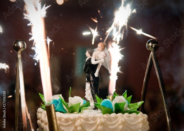 Fototapeta Wedding figures on cake