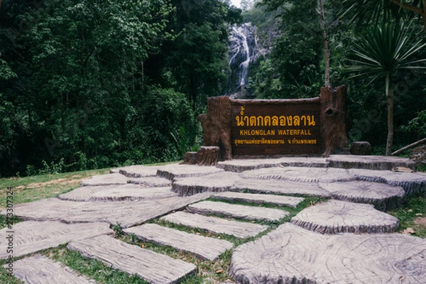 Fototapeta Khlong Lan Waterfall in Kamphaeng Phet Thailand