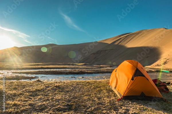 Fototapeta camping in the mountains