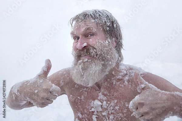 Fototapeta Bearded man, after bathing in the snow