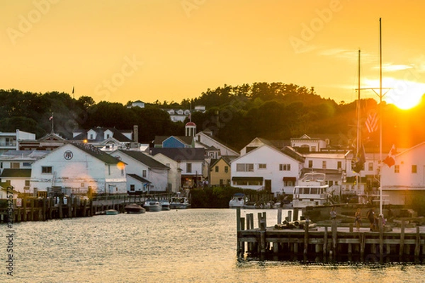 Obraz Mackinac Island Harbor at sunset