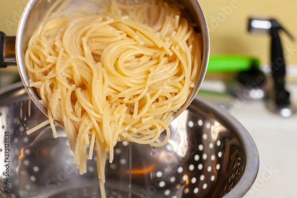 Obraz Draining Spaghetti