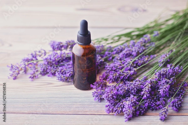 Obraz lavender essential oil