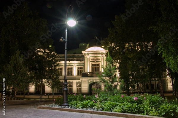 Fototapeta academic drama theatre in Omsk Siberia Russia at night