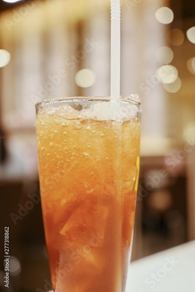 Obraz Iced tea with lemon