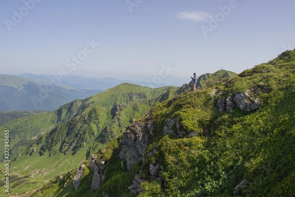 Fototapeta Trekking in the Carpathians, Hike to the border between Ukraine and Romania from Pop Ivan Marmarassky to Pop Ivan Chernogorsky.