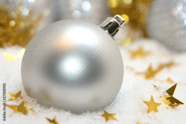 Obraz boule de Noël dans la neige