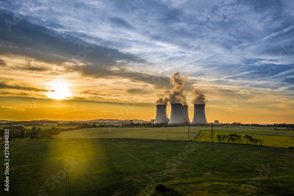 Fototapeta Temelin Nuclear Power Station. In spring 2003, the Temelin Nuclear Power Plant, with its 2160 MW of installed capacity, became the largest power resource in the Czech Republic.