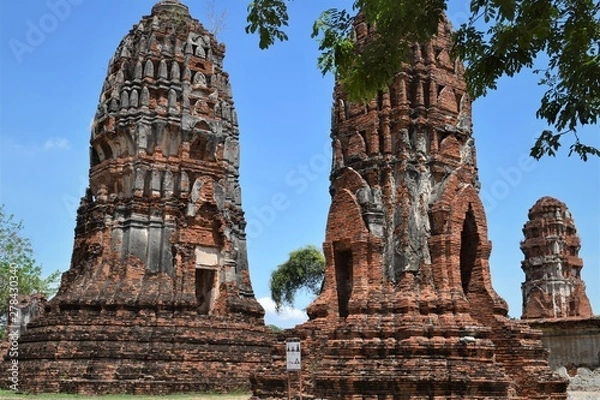 Obraz ancient temple in ayutthaya thailand