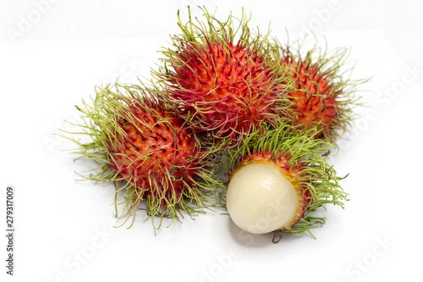Fototapeta Rambutan isolated on white background with clipping path