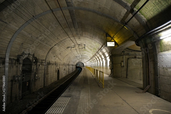 Fototapeta 鉄道のトンネル