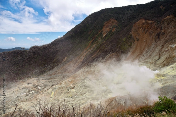 Fototapeta 火山と硫黄